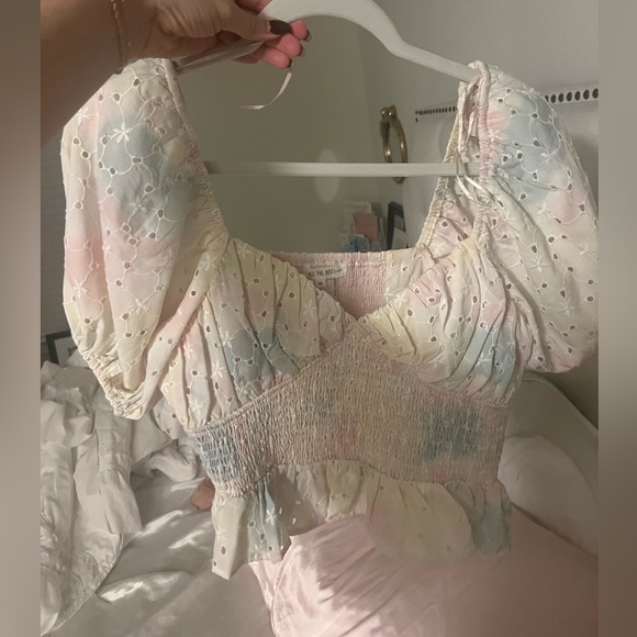 Free the Roses top - Picture 1 of 4